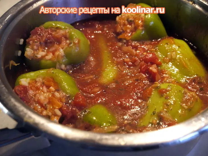 Фаршированный морковью и рисом перец: шаг 4