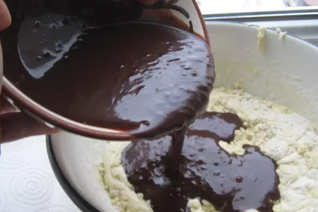 Шоколадный кекс с джемом (low-fat chocolate cake).: шаг 4