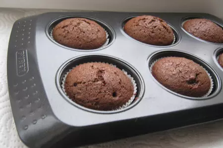 Шоколадный кекс с джемом (low-fat chocolate cake).: шаг 6
