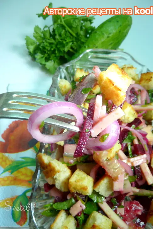 Салат с сельдью, маринованным луком и сухариками. новый, яркий, незабываемый вкус.: шаг 8