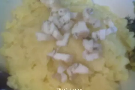 Вареники с картофелем и...с салом и...с луком))): шаг 8