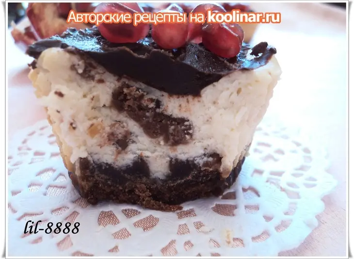 Мини-чизкейки или сырники с шоколадной крошкой.: шаг 6