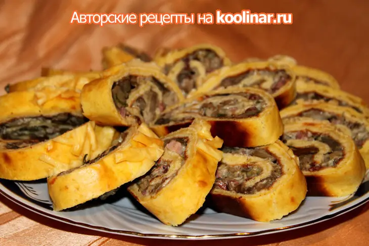 Сырный рулет с белыми грибами: шаг 2