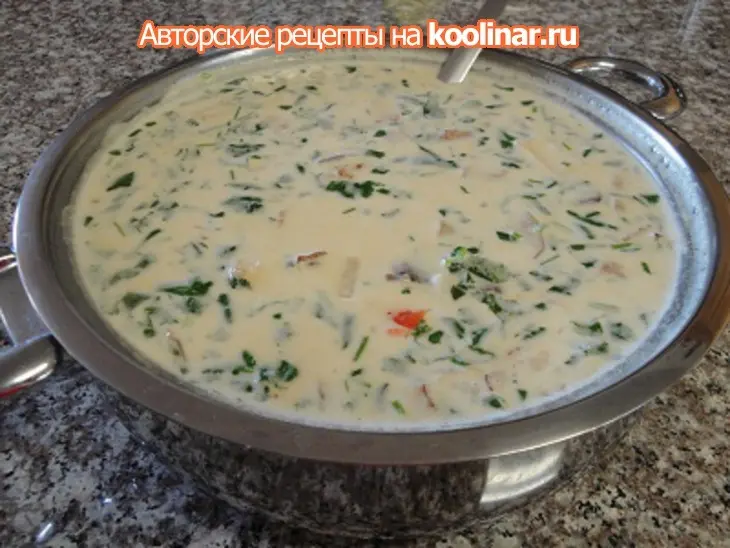 Крем суп с морскими гадами,беконом и грибами: шаг 7