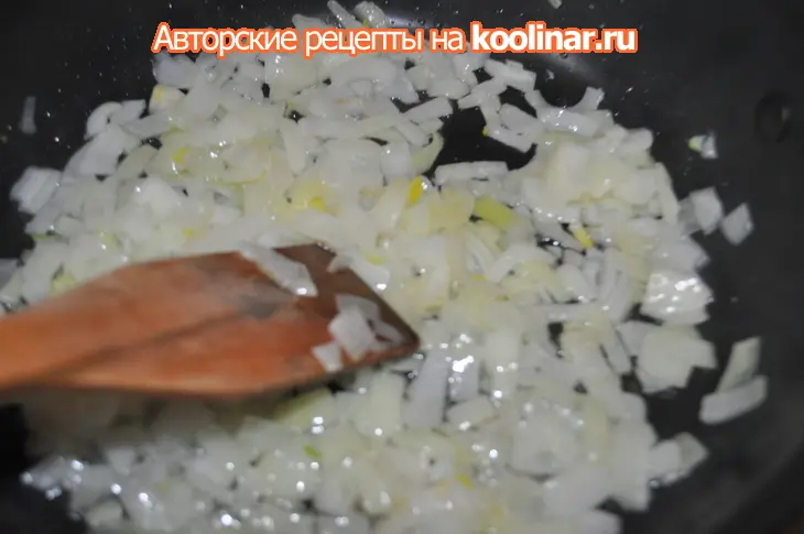 Густой суп с шампиньонами и картофельными клёцками: шаг 1