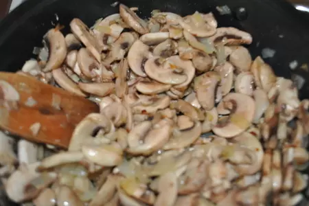 Густой суп с шампиньонами и картофельными клёцками: шаг 2