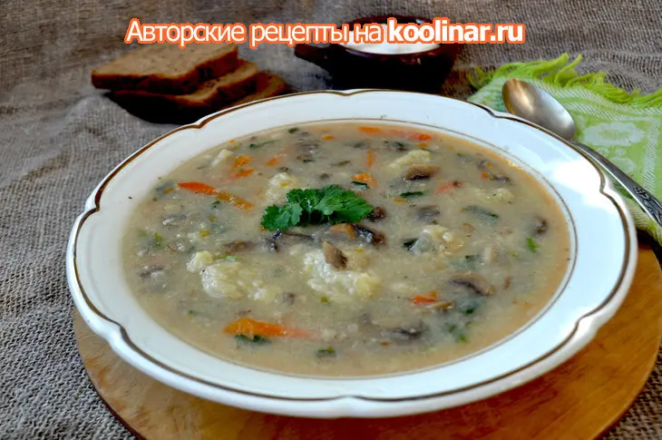 Густой суп с шампиньонами и картофельными клёцками: шаг 5
