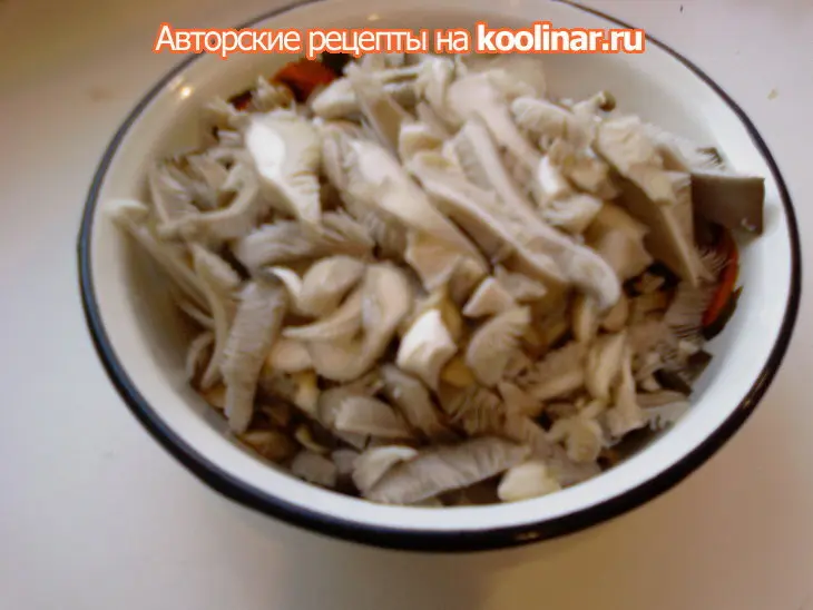 Куриные зразы + бонус-зразы из...макарон: шаг 1
