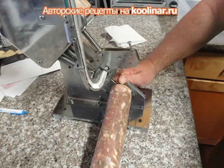 Краковская колбаса высшего сорта: шаг 4