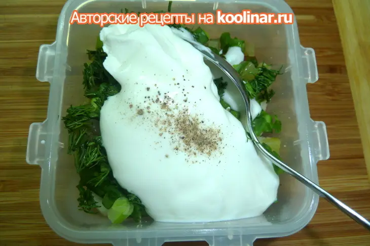 Хлебные корзиночки с финским селедочным салатом и картофельными шариками на гарнир: шаг 3