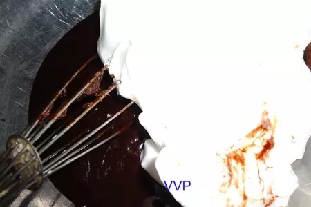 Шоколадный кекс без муки: шаг 3