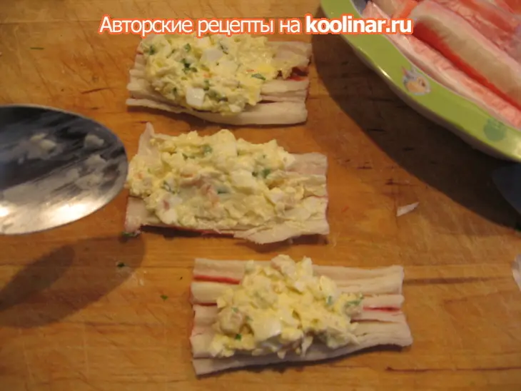 Крабовые палочки фаршированные креветками: шаг 4