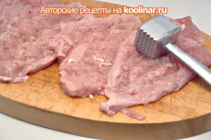 Куриные кордон блю с начинкой из шпината, творога и горгонзолы.: шаг 1