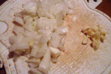 Мясная поджарка с луком - пореем и ореховыми сливками: шаг 3
