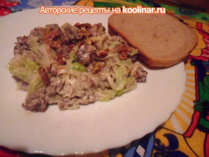 Мясная поджарка с луком - пореем и ореховыми сливками: шаг 8