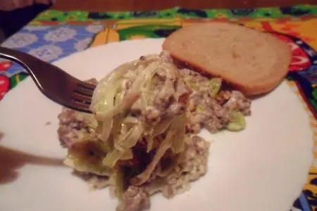 Мясная поджарка с луком - пореем и ореховыми сливками: шаг 9