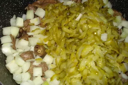 Гуляш из куриный потрохов: шаг 2