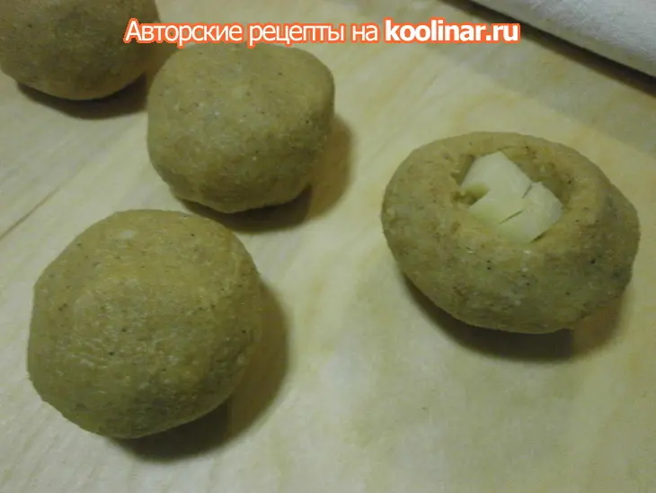 Гороховые котлеты "мандарины" с соусом - майонез из моркови: шаг 2
