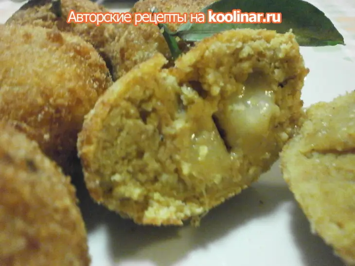 Гороховые котлеты "мандарины" с соусом - майонез из моркови: шаг 5