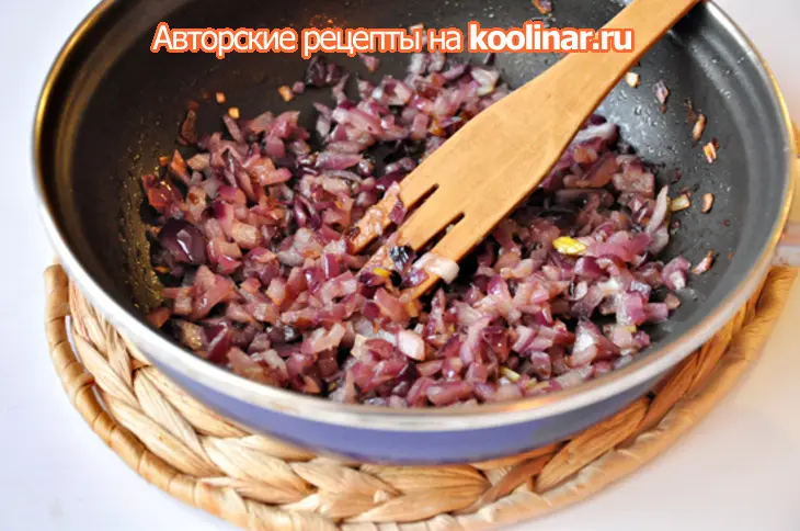 Яблочный, кукурузный кекс с сыром.: шаг 2