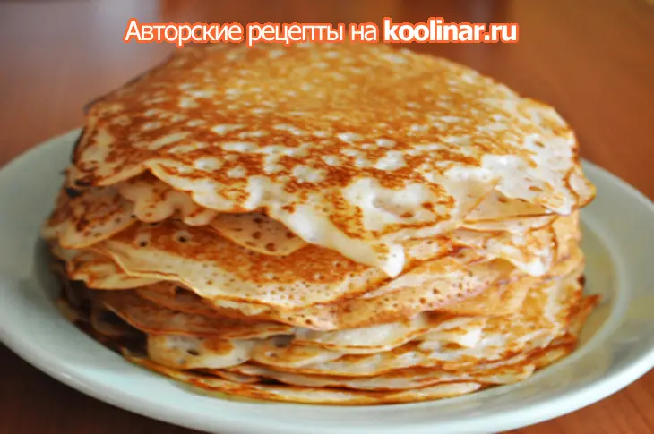 Блины заварные на кефире: шаг 1