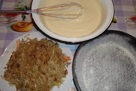 Нежнейший и вкуснейший капустный пирог: шаг 3