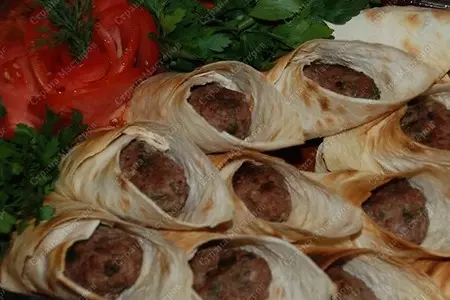 Мини-люля, запеченные в лаваше: шаг 8