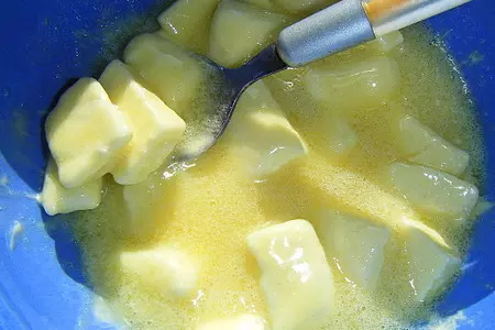Нежный десерт с белым шоколадом и ликёром бейлиз: шаг 5