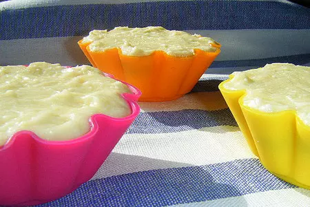 Нежный десерт с белым шоколадом и ликёром бейлиз: шаг 7