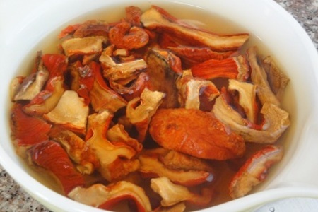 Азиатский суп с грибами и всякими гадами: шаг 2