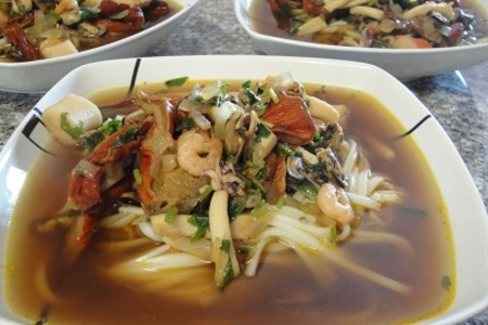 Азиатский суп с грибами и всякими гадами: шаг 9