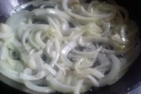 Розовый ароматный паштет из белой фасоли: шаг 2