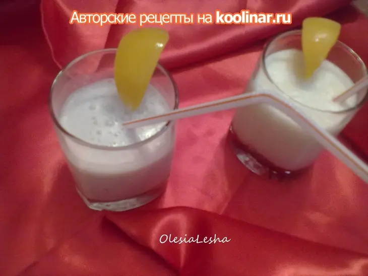 Коктейль из персиков мельбы "pfirsich melba drink"+тонизирующий морс для детей))): шаг 15