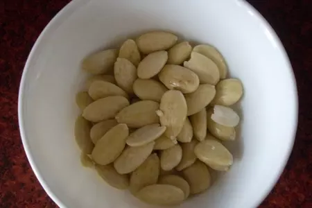 Миндальное молоко: шаг 3