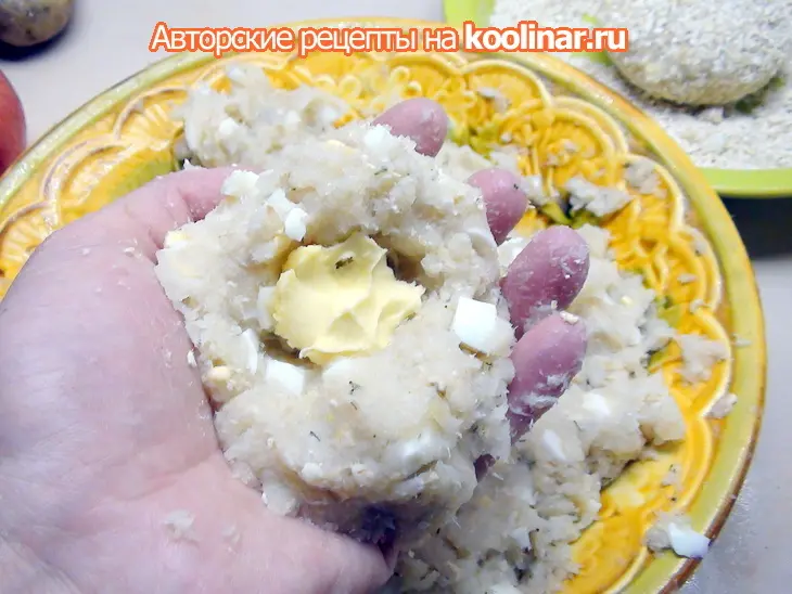 Рыбные котлеты из трески с геркулесом и варёными яйцами. для прекрасной именинницы светочки svett66.: шаг 4