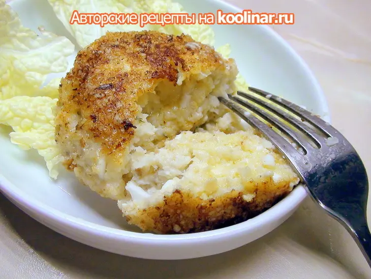 Рыбные котлеты из трески с геркулесом и варёными яйцами. для прекрасной именинницы светочки svett66.: шаг 9
