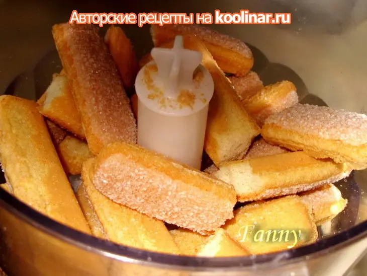 Конфеты с шоколадом и сиропом "гренадин": шаг 2