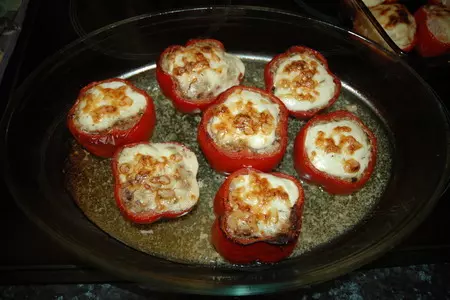 Перец фаршированный курицей с черносливом: шаг 4