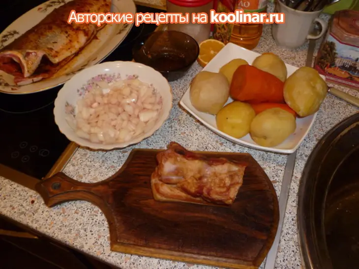 Горбуша фаршированая копченой грудинкой: шаг 2