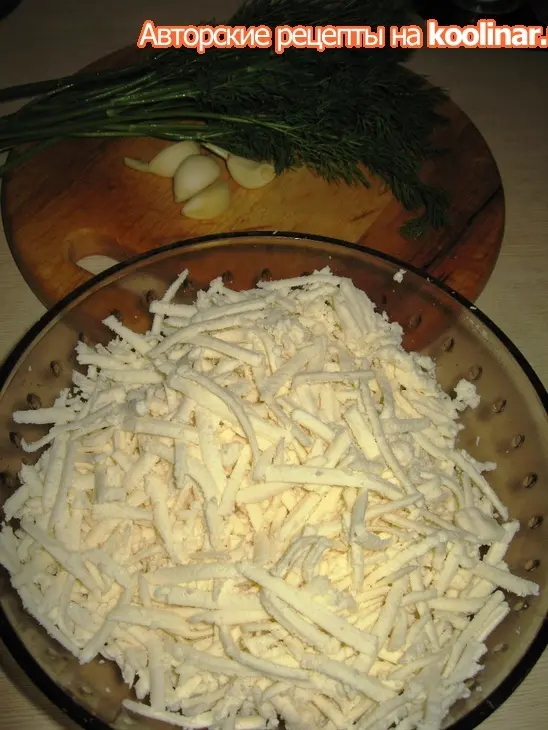 Куриные рулетики с адыгейским сыром: шаг 5