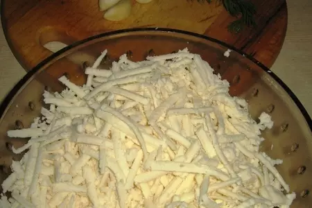 Куриные рулетики с адыгейским сыром: шаг 5