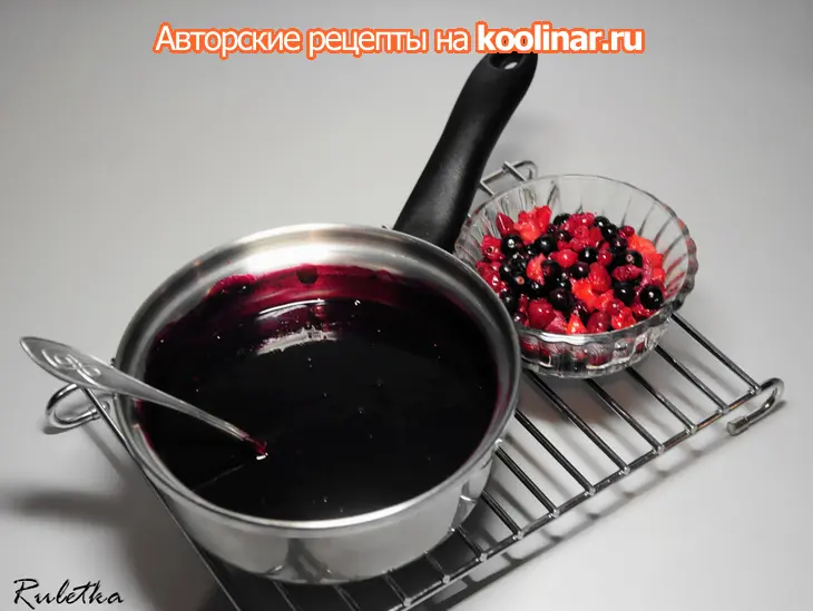 Торт с суфле и ягодной прослойкой "шоколадное кружево": шаг 17