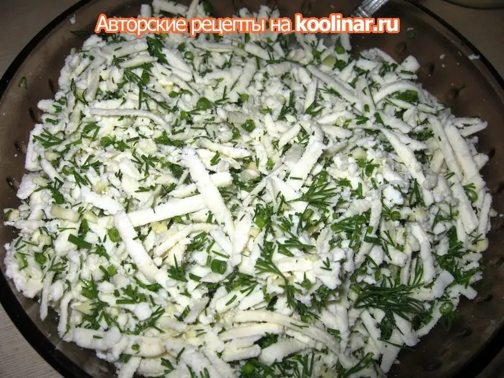Куриные рулетики с адыгейским сыром: шаг 7