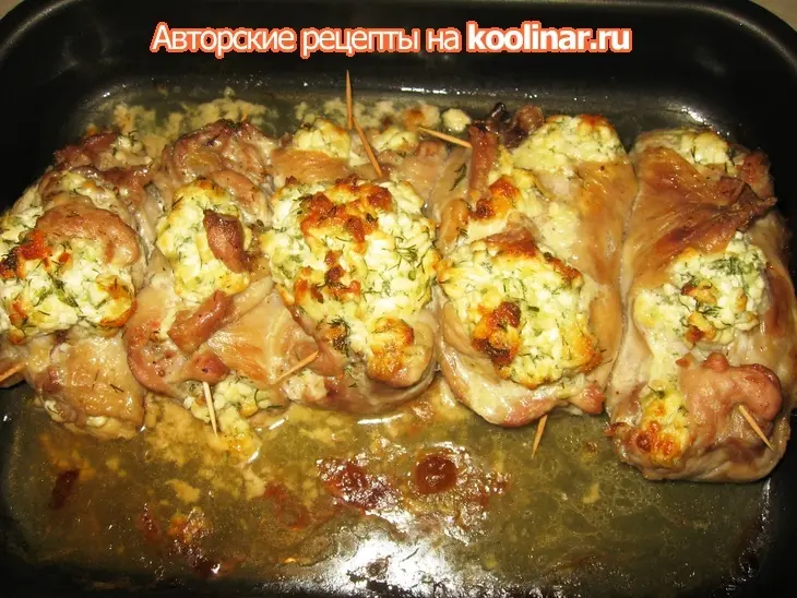 Куриные рулетики с адыгейским сыром: шаг 11