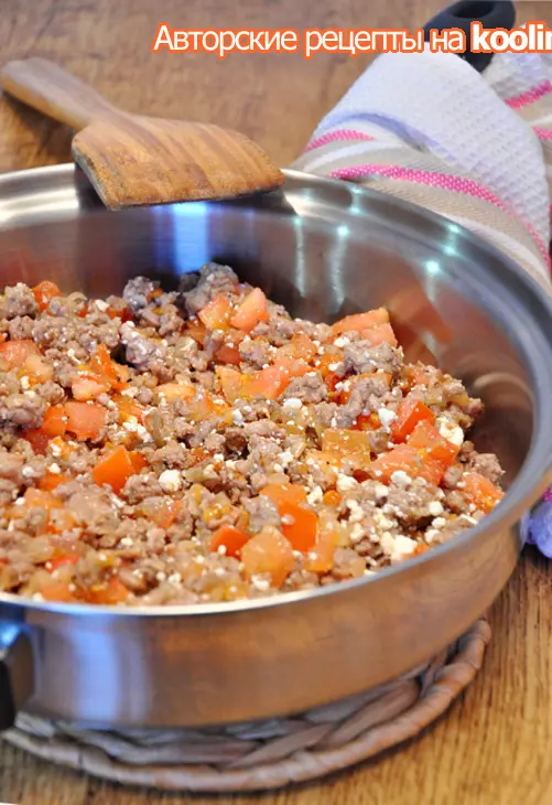 Блинная запеканка с мясным фаршем и творогом.: шаг 2