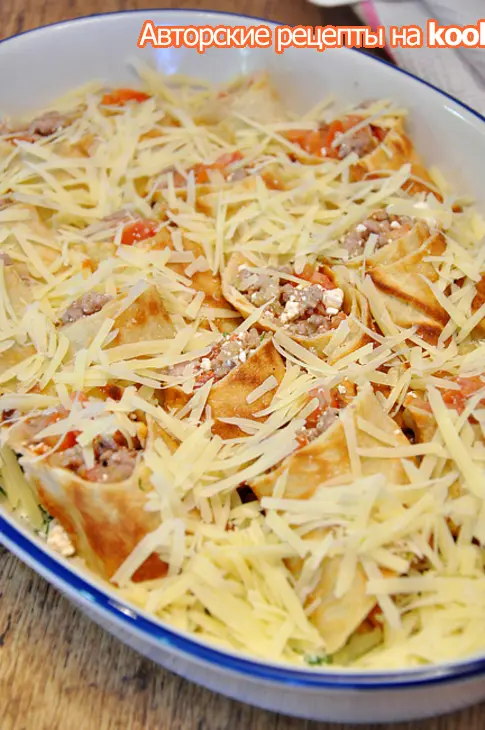 Блинная запеканка с мясным фаршем и творогом.: шаг 5