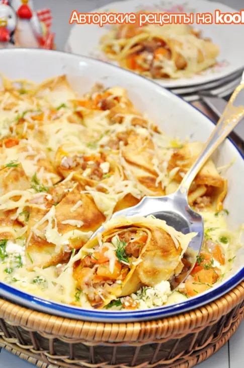 Блинная запеканка с мясным фаршем и творогом.: шаг 7