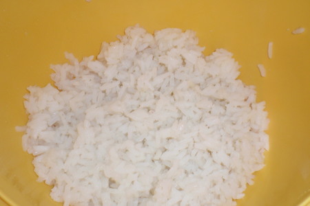 Салат из мидий с рисом: шаг 4