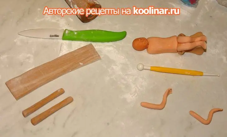 Торт "пианино" для моей талантливой крестницы кристины: шаг 1