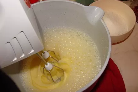 Кекс с орехами у сухофруктами: шаг 2